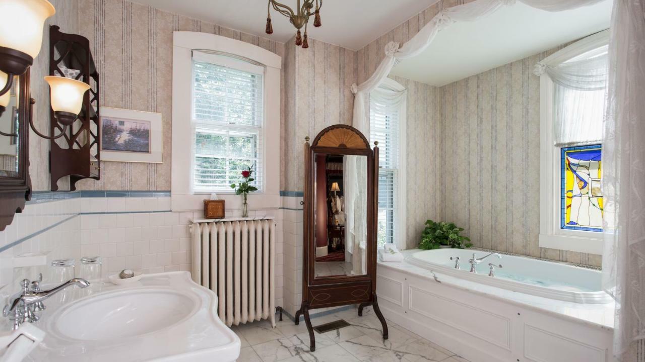 La Farge Perry House Bed and Breakfast Newport Exteriör bild